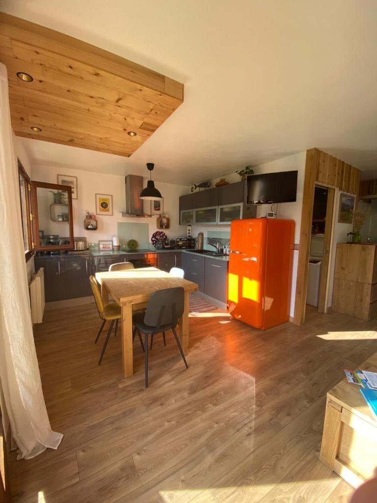 Appartement Au Calme Avec Vue Sur Les Montagnes. Sévrier Exterior foto